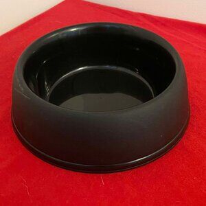 Dog Dish: Black Round Plastic Pet Dish, Medium